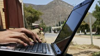 Microsoft ще развива "белите петна" в ефира за безжичен интернет