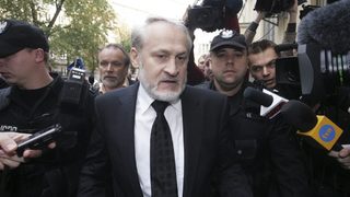 Чеченският лидер Ахмед Закаев e арестуван в Полша
