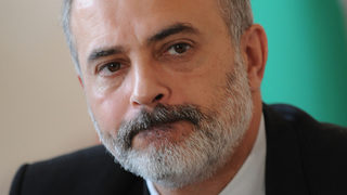 Временното орязване на болничните става постоянно