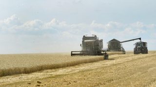 Еврочленките остро разкритикуваха плановете на Брюксел за нов ГМО режим
