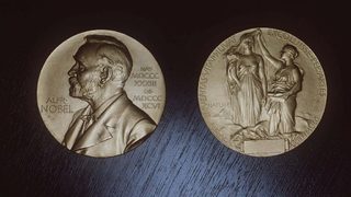 Кенийски писател е фаворит на букмейкърите за Нобел за литература