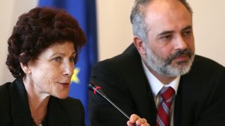 Почти финално: Лични пенсии стават общи