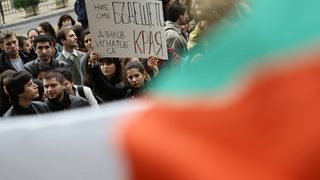 Студенти от четири университета протестират за повече пари за висше образование