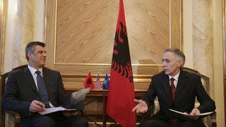 Политическата криза в Косово ще забави преговорите със Сърбия