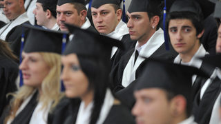 Депутатите възстановиха научната степен "доктор на науките"
