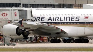 Омасляване в двигателите приземи няколко А380 на "<span class="highlight">Сингапур</span> <span class="highlight">Еърлайнс</span>"
