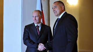 Русия предлага <span class="highlight">на</span> България съвместно оръжейно производство