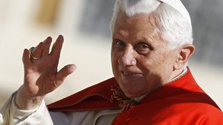 Папата призова за мир и солидарност