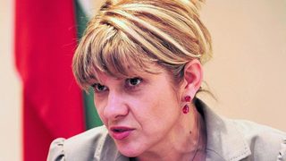 Нона Караджова, министър на околната среда: Спираме "Брикел" през пролетта