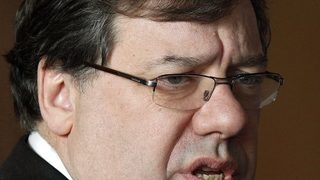 Ирландия на колене за чужда помощ