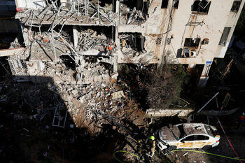 Иран изстреля нов залп ракети срещу Израел