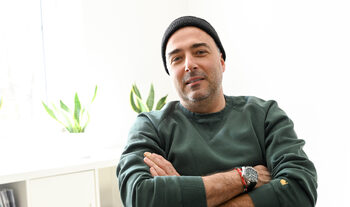 Тонислав Христов, режисьор: Дори когато нещо е истина, се появява някой, който го обявява за лъжа