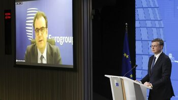 Еврогрупата приема компенсации за горивата, но само временно и не за всеки