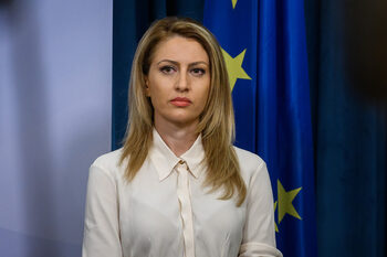 Рая Назарян ще участва във втората парламентарна Среща на върха в Буча