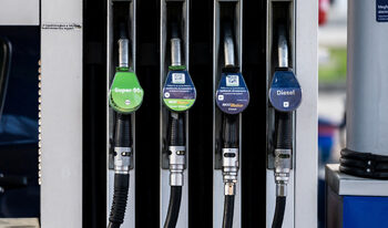 Еврокомисар препоръчва да се пътува по-малко в подготовка за 