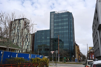 Две медии съобщиха за случай на кибер изнудване на застраховател