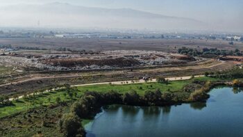 Граждани протестираха срещу системно замърсяване на езерата в Долни Богров