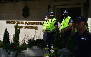 От началото на кампанията са задържани над 400 души в акции срещу изборни измами