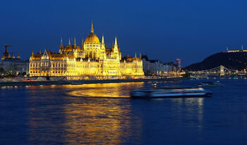 Унгария няма да издържи още дълго в лудостта на студена гражданска война