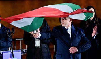 Мадяр поиска оставките на лидерите на държавата и правосъдието