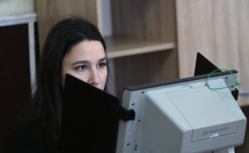 Портрет на избирателите според образованието им