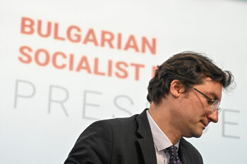 С вот на доверие и радикални мерки БСП ще пробва да се възстанови след краха на изборите