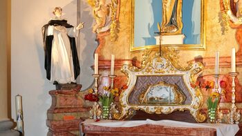 Откраднати са мощи на светица на 800 г. от църква в Северна Чехия