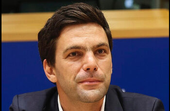 Комисия в Европарламента е отхвърлила искането за сваляне на имунитета на Никола Минчев.