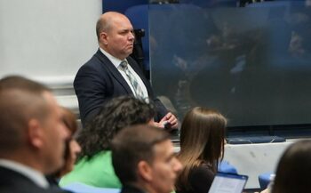 Владислав Панев се отказа да прави партия