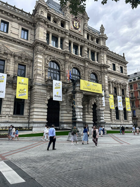  Страст по баски, или по какъв начин Билбао посрещна Тур дьо Франс 