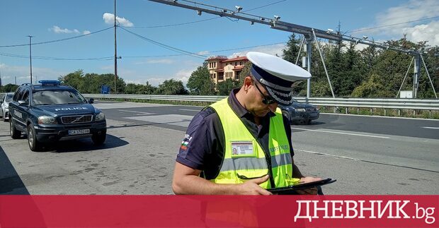 Поради очаквания засилен трафик в следобедните часове и към края