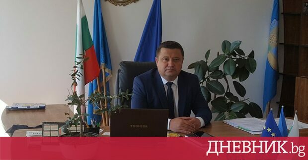 Едно наум е рубрика в която Дневник публикува прессъобщения откъси