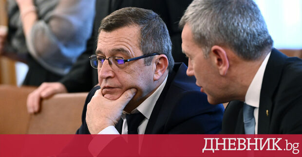 За 12 години от 2010 г до края на 2022