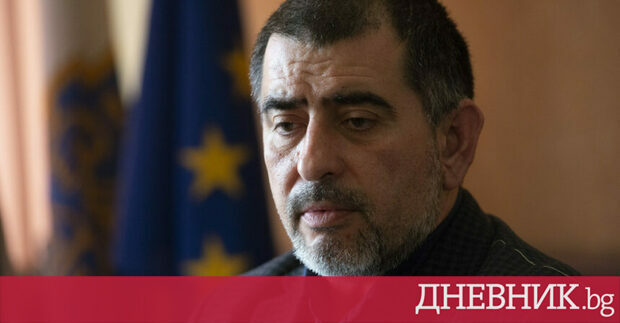 Главният архитект на Варна Виктор Бузев е подал жалба в