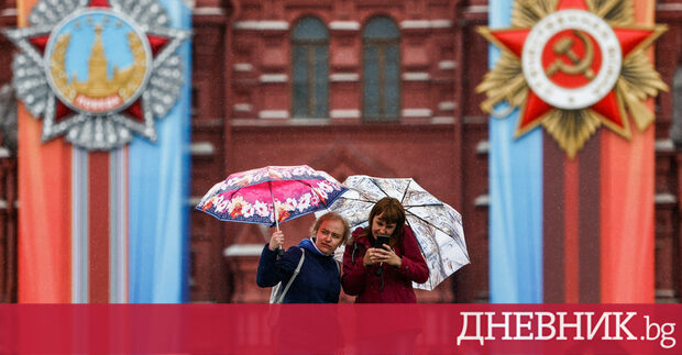 На фона на отменените военни паради в руски региони граничещи