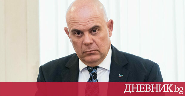 Няколко часа след като на главния прокурор Иван Гешев който