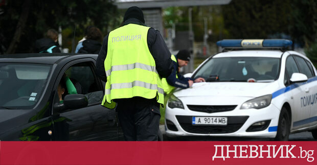 Пътните полицаи са увеличени четирикратно но 50 от наложените глоби