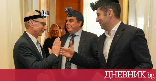 Сатиричният сайт с ексклузивна новина за решенията в Продължаваме промяната