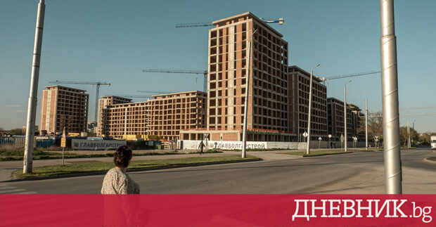 Въпреки продължаващата политическа несигурност в страната и свързаните с това