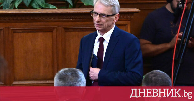 Номинираният за ротационен премиер Николай Денков потвърди че на Министерски