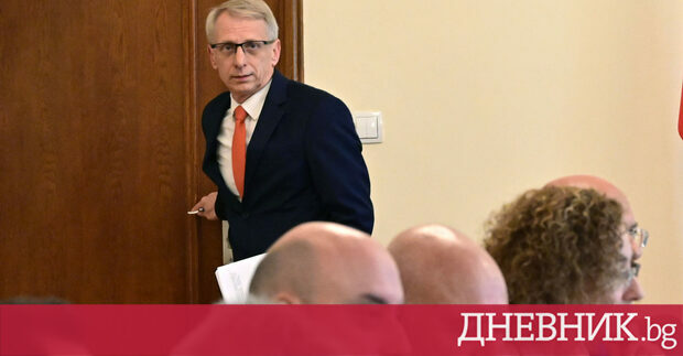 Премиерът Николай Денков назначи още двама заместник министри съобщи правителствената информационна