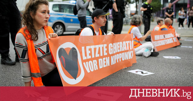 Мюнхенската прокуратура в неделя потвърди че следователи са прехванали телефонни