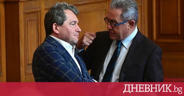 Депутатите от бюджетната комисия гласуваха възможност общините да ползват преведените