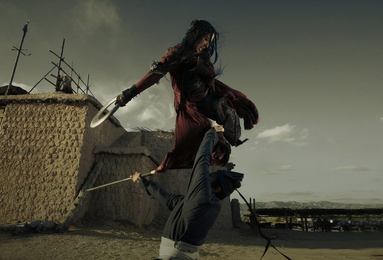 Кадър от филма Flying Swords Of Dragon Gate на режисьора Харк Тсуи.