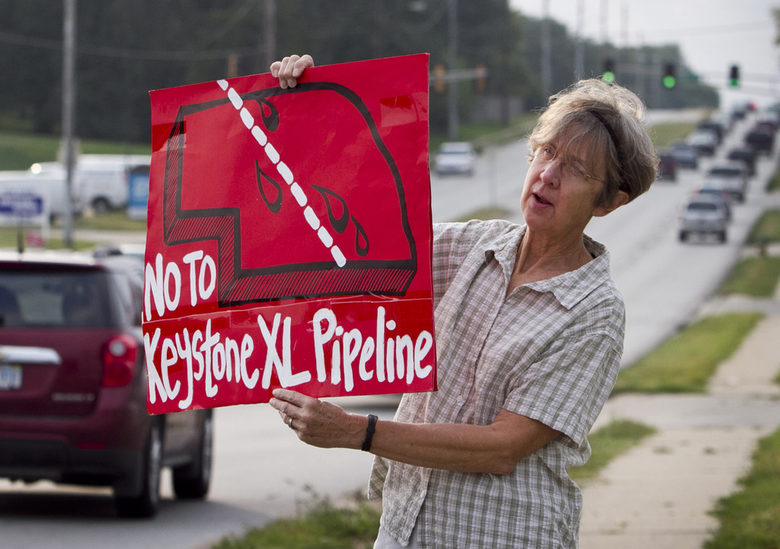Под силния натиск на природозащитници Обама блокира проекта за петролопровод Keystone XL от Канада