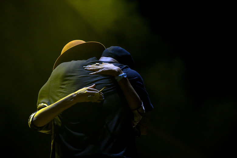 Erykah Badu и Sen Dog от Cypress Hil на сцената на Elevation 2012