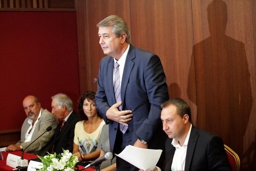 Симов иска да въведе изцяло нов стил на управление във волейболната федерация Симов иска да въведе изцяло нов стил на управление във волейболната федерация
