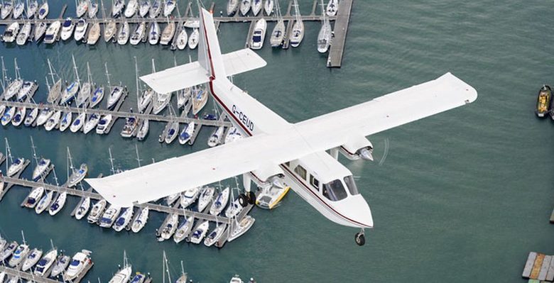 С такъв самолет BN2 Islander е пътувал Виторио Мисони със съпругата си.