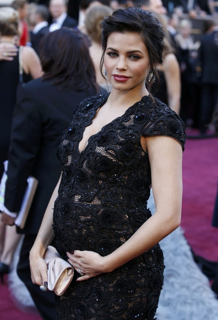 Половинката на Чанинг Тейтъм  Jenna Dewan