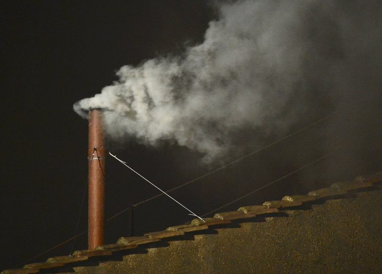Избран е новият папа - аржентинецът йезуит Хорхе Марио Берголио под името Франциск І